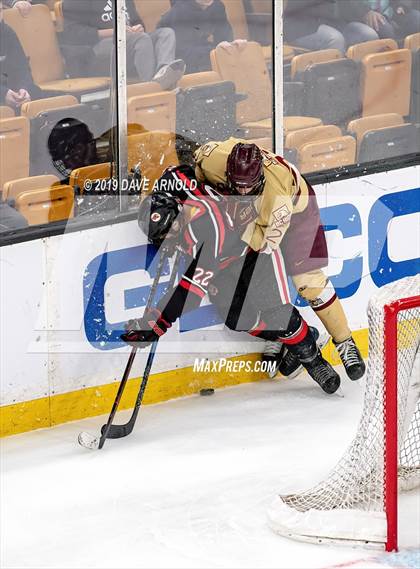 Thumbnail 3 in Boston College High vs Pope Francis (MIAA Division 1A State FInal) photogallery.