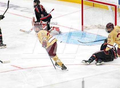 Thumbnail 3 in Boston College High vs Pope Francis (MIAA Division 1A State FInal) photogallery.