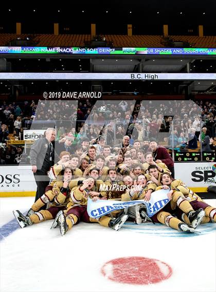 Thumbnail 3 in Boston College High vs Pope Francis (MIAA Division 1A State FInal) photogallery.