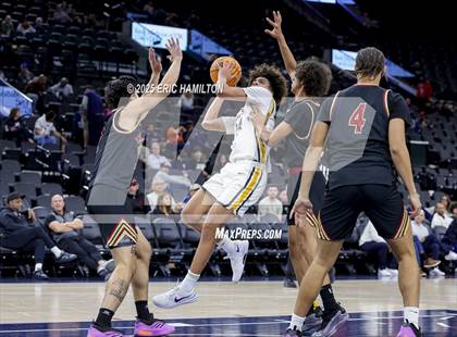 Thumbnail 2 in Bishop Alemany vs Crespi (Trinity-Mission League Showcase) photogallery.