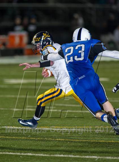 Thumbnail 2 in Loudoun County @ Tuscarora (VHSL Region II Division 4 Semifinal) photogallery.