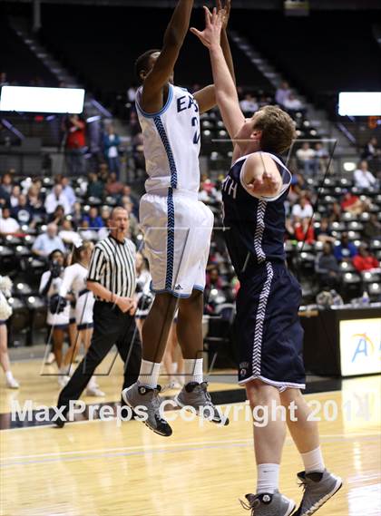 Thumbnail 1 in East vs. Blue Valley North (KSHSAA 6A Quarterfinal) photogallery.