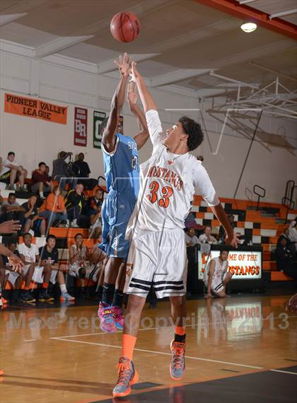 Thumbnail 2 in Burbank @ Foothill (Hoops For Human Fund) photogallery.