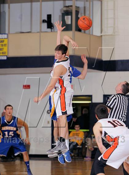 Thumbnail 1 in Johnsonburg vs Smethport (PIAA District IX A Semifinal) photogallery.