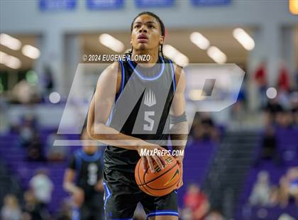 Thumbnail 1 in Oak Ridge vs. IMG Academy (City of Palms Classic) photogallery.
