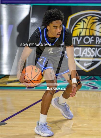 Thumbnail 3 in Oak Ridge vs. IMG Academy (City of Palms Classic) photogallery.