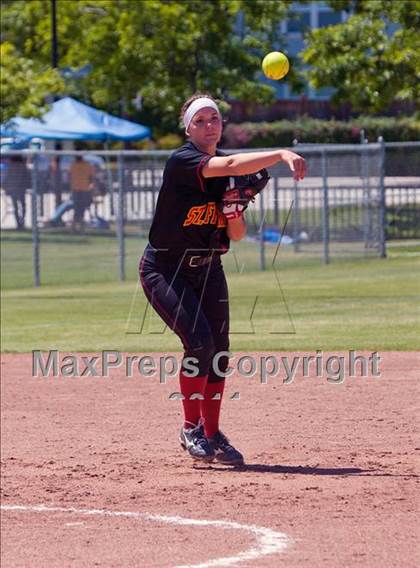 Thumbnail 3 in St. Francis vs. Lodi photogallery.