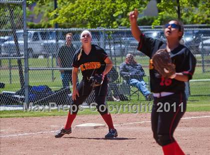 Thumbnail 3 in St. Francis vs. Lodi photogallery.