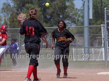 Thumbnail 1 in St. Francis vs. Lodi photogallery.