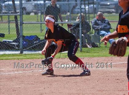 Thumbnail 2 in St. Francis vs. Lodi photogallery.