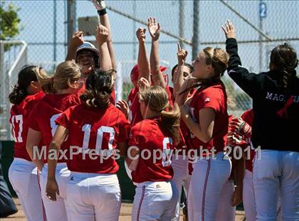 Thumbnail 2 in St. Francis vs. Lodi photogallery.