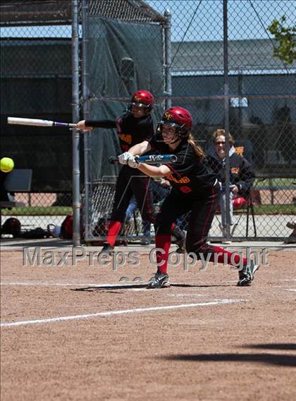 Thumbnail 2 in St. Francis vs. Lodi photogallery.