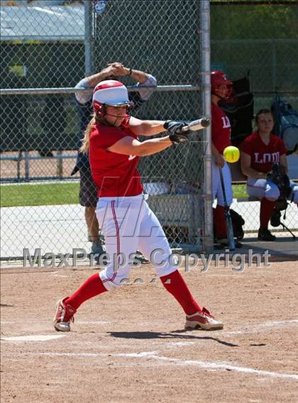Thumbnail 2 in St. Francis vs. Lodi photogallery.