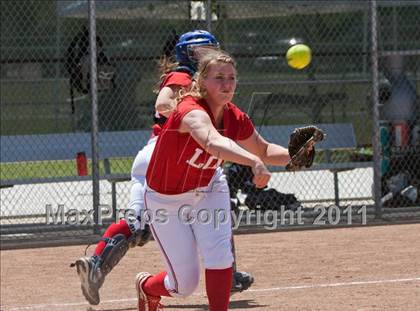 Thumbnail 1 in St. Francis vs. Lodi photogallery.