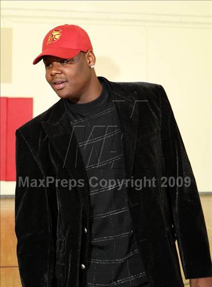 Thumbnail 1 in Renardo Sidney College Annoucement @ Fairfax High School photogallery.