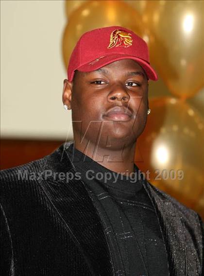 Thumbnail 2 in Renardo Sidney College Annoucement @ Fairfax High School photogallery.