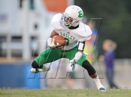Thumbnail 1 in Easley @ Wren (MaxPreps Rivalry Series) photogallery.