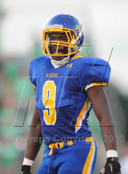 Thumbnail 1 in Easley @ Wren (MaxPreps Rivalry Series) photogallery.