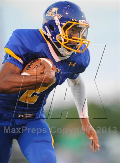 Thumbnail 3 in Easley @ Wren (MaxPreps Rivalry Series) photogallery.