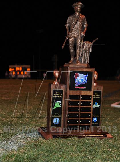 Thumbnail 1 in Easley @ Wren (MaxPreps Rivalry Series) photogallery.