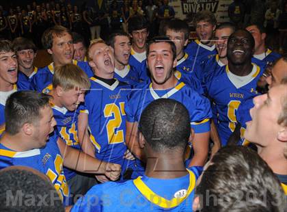Thumbnail 3 in Easley @ Wren (MaxPreps Rivalry Series) photogallery.