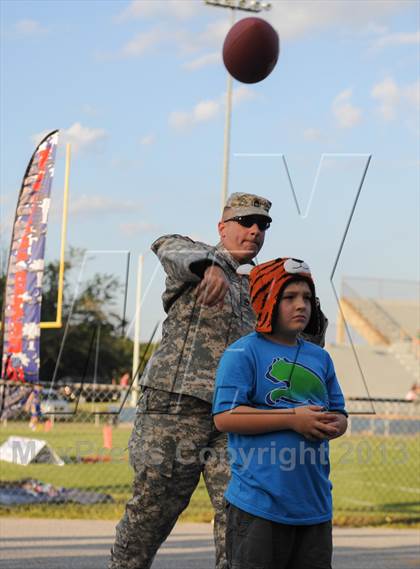 Thumbnail 3 in Easley @ Wren (MaxPreps Rivalry Series) photogallery.