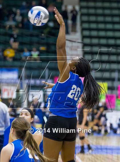 Thumbnail 1 in Hudson Falls vs. Elwood-Glenn (NYSPHSAA Class B Pool Play) photogallery.