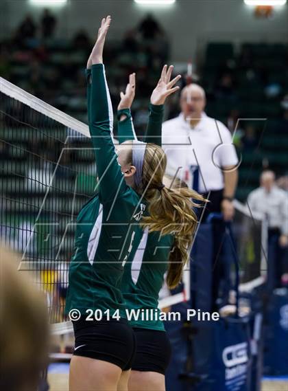 Thumbnail 1 in Hudson Falls vs. Elwood-Glenn (NYSPHSAA Class B Pool Play) photogallery.