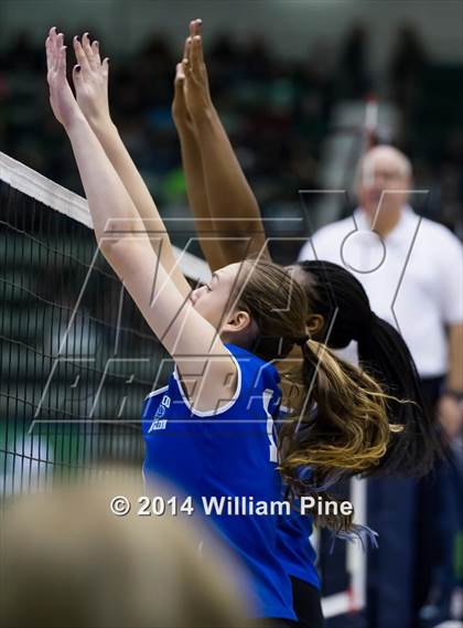 Thumbnail 2 in Hudson Falls vs. Elwood-Glenn (NYSPHSAA Class B Pool Play) photogallery.