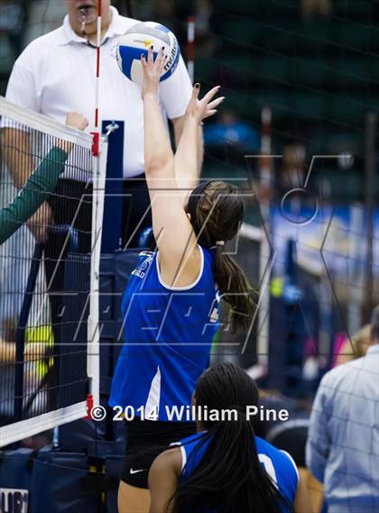 Thumbnail 3 in Hudson Falls vs. Elwood-Glenn (NYSPHSAA Class B Pool Play) photogallery.