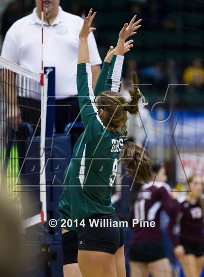 Thumbnail 3 in Hudson Falls vs. Elwood-Glenn (NYSPHSAA Class B Pool Play) photogallery.