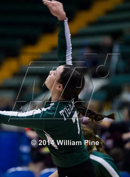 Thumbnail 3 in Hudson Falls vs. Elwood-Glenn (NYSPHSAA Class B Pool Play) photogallery.