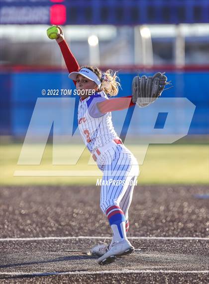 Thumbnail 1 in Stephenville @ Cooper  photogallery.