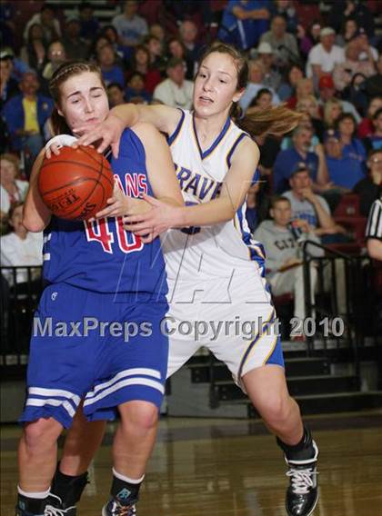 Thumbnail 2 in Hamilton vs. Durham (CIF NS D5 Final) photogallery.