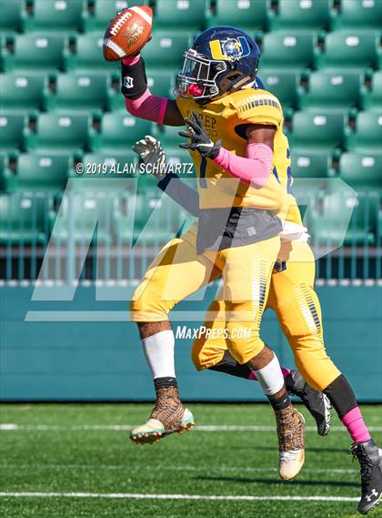 Thumbnail 1 in Bishop Kearney/Rochester Prep @ University Prep photogallery.
