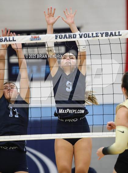 Thumbnail 1 in Draughn @ Foard photogallery.