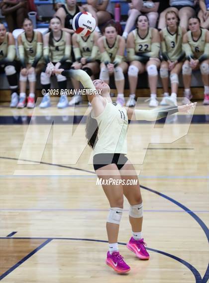 Thumbnail 3 in Draughn @ Foard photogallery.