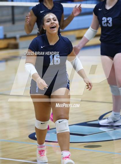 Thumbnail 3 in Draughn @ Foard photogallery.