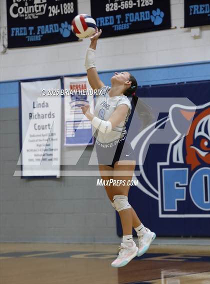 Thumbnail 3 in Draughn @ Foard photogallery.