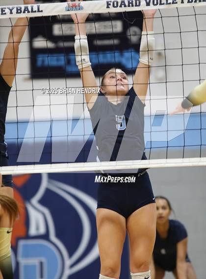 Thumbnail 2 in Draughn @ Foard photogallery.