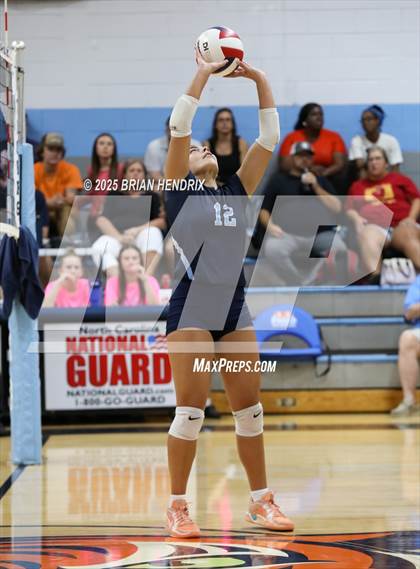 Thumbnail 1 in Draughn @ Foard photogallery.