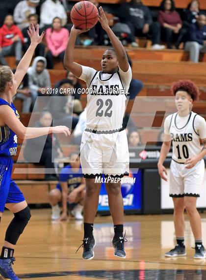 Thumbnail 3 in Eastern Guilford @ Havelock (NCHSAA Round 1 Playoff) photogallery.