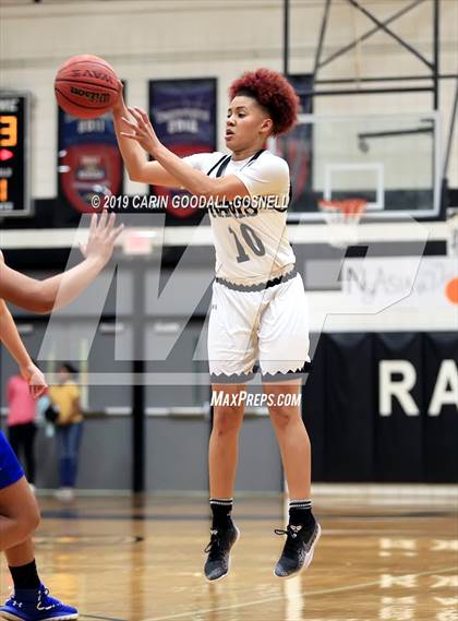 Thumbnail 3 in Eastern Guilford @ Havelock (NCHSAA Round 1 Playoff) photogallery.