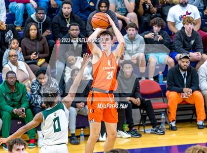 Thumbnail 2 in Northwood vs Orange (John Wall Holiday Invitational) photogallery.