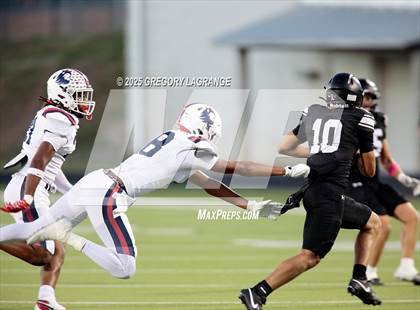 Thumbnail 3 in Richland vs Fossil Ridge photogallery.