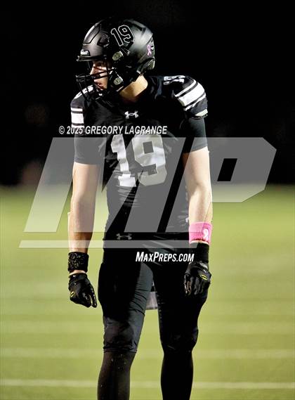 Thumbnail 2 in Richland vs Fossil Ridge photogallery.