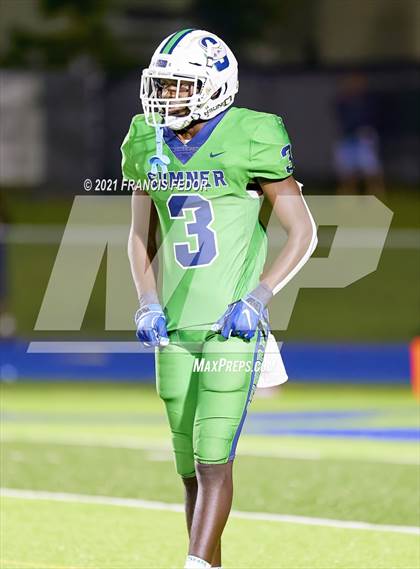 Thumbnail 3 in Sumner vs. Hillsborough (FHSAA 6A Regional Semifinal) photogallery.