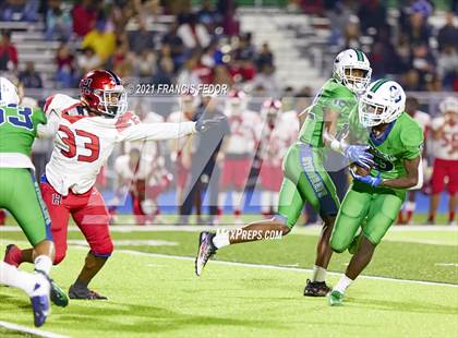 Thumbnail 3 in Sumner vs. Hillsborough (FHSAA 6A Regional Semifinal) photogallery.