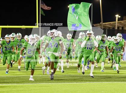 Thumbnail 2 in Sumner vs. Hillsborough (FHSAA 6A Regional Semifinal) photogallery.