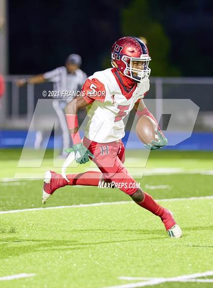 Thumbnail 2 in Sumner vs. Hillsborough (FHSAA 6A Regional Semifinal) photogallery.